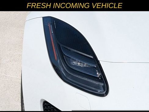 Used 2019 Jaguar F-TYPE Coupe image 9