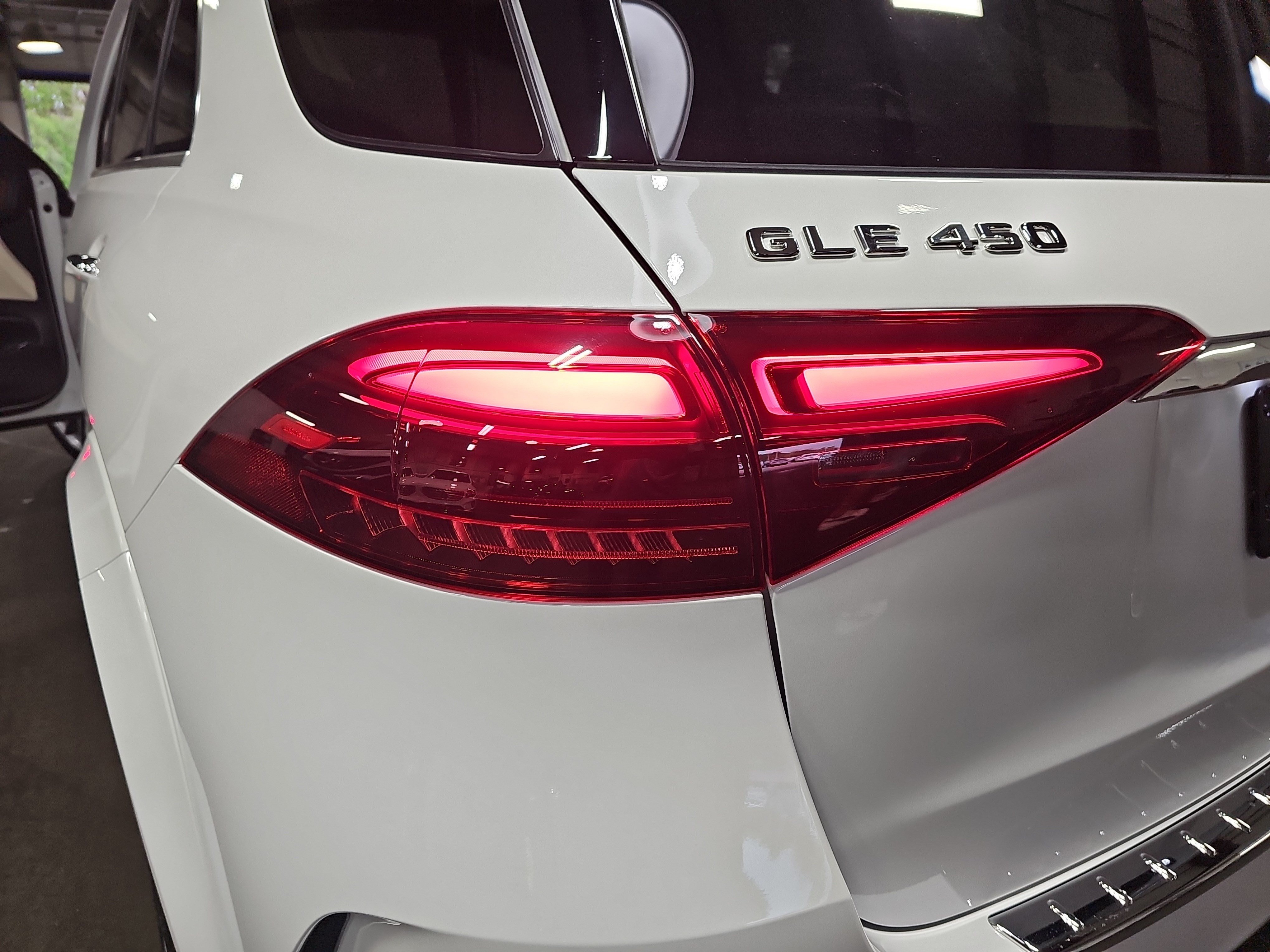 New 2026 Mercedes-Benz GLE 450 4MATIC image 36