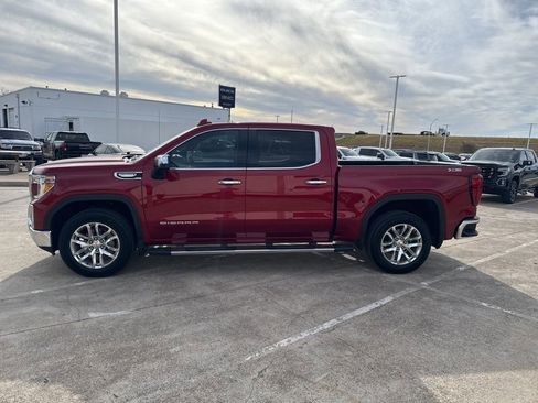 Used 2021 GMC Sierra 1500 SLT image 2