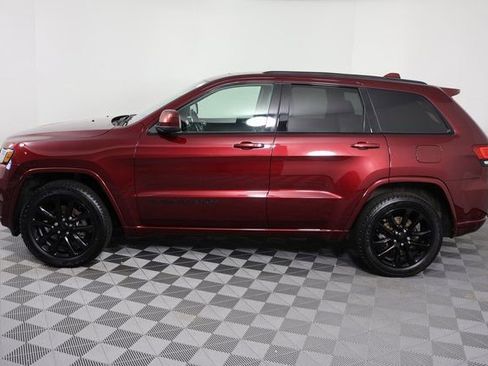 Used 2020 Jeep Grand Cherokee Altitude image 5
