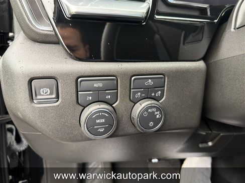 Used 2026 Chevrolet Silverado 1500 LT AWD/4WD image 8