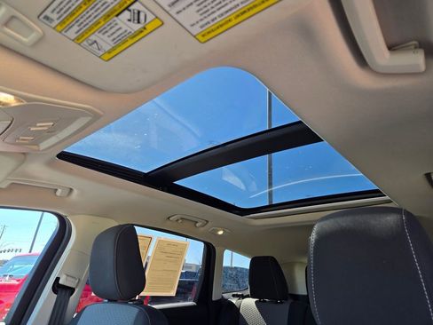 Used 2018 Ford Escape SE image 24