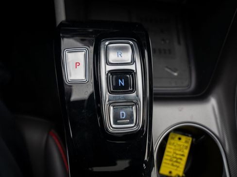 Used 2022 Hyundai Sonata SEL Plus w/ Preferred Accessory Package image 24