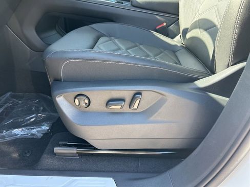 New 2026 Volkswagen Atlas SE image 10