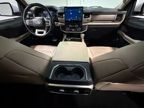 Used 2024 Ford Expedition Limited AWD/4WD image 71