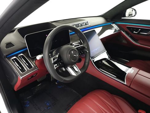 Certified 2025 Mercedes-Benz S 63 AMG S image 9