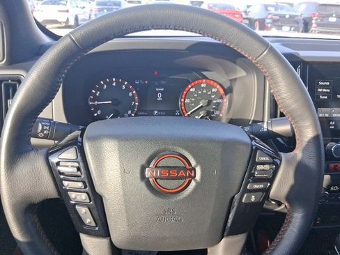 Certified 2025 Nissan Frontier PRO-4X image 8