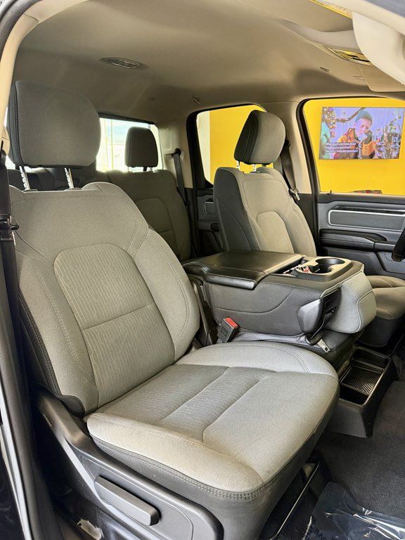 Used 2020 RAM 1500 Big Horn AWD/4WD image 15