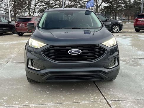 Certified 2024 Ford Edge SEL w/ Sport Appearance Package image 8