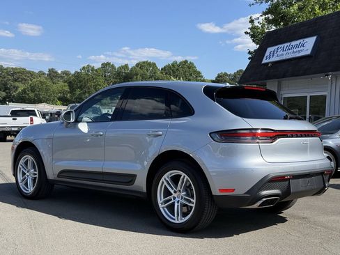 Used 2022 Porsche Macan AWD/4WD image 6