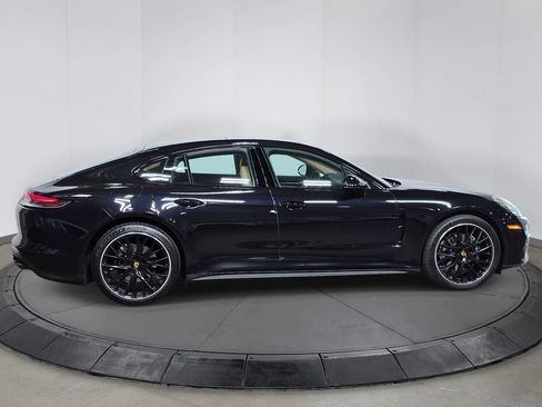 Used 2023 Porsche Panamera 4 AWD/4WD image 8