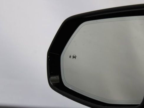 Certified 2024 Cadillac XT5 Premium Luxury image 24