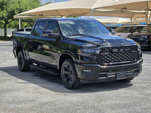 Used 2026 RAM 1500 Lone Star AWD/4WD image 3
