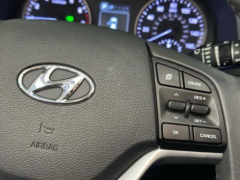 Used 2016 Hyundai Tucson Limited FWD image 32