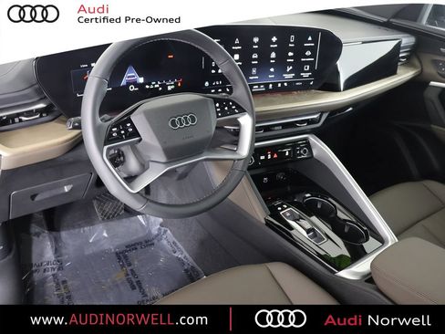 Certified 2025 Audi Q5 Premium Plus AWD/4WD image 2
