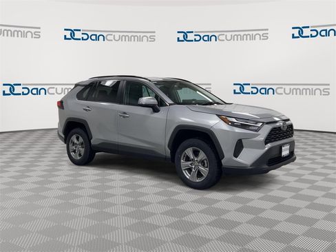 Used 2024 Toyota RAV4 XLE image 2