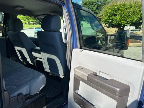 Used 2012 Ford F350 XLT w/ XLT Premium Pkg AWD/4WD image 16