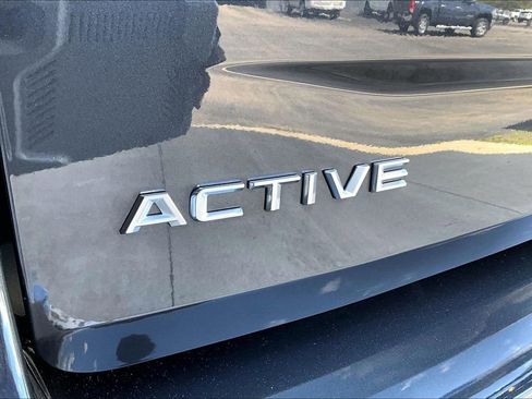 Used 2025 Ford Expedition Active AWD/4WD image 34