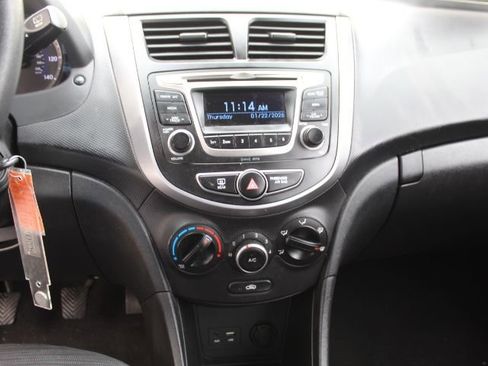 Used 2016 Hyundai Accent SE image 19