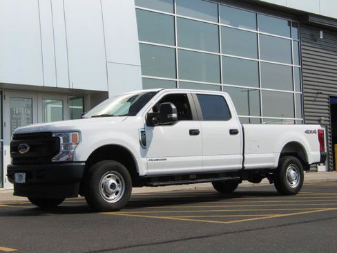 Certified 2022 Ford F250 XL w/ Power Equipment Group AWD/4WD image 27
