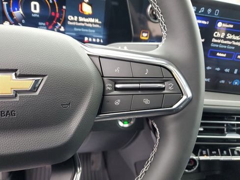 New 2026 Chevrolet Traverse LT w/ Sun and Wheel Package image 22