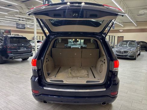 Used 2016 Jeep Grand Cherokee Overland RWD image 8