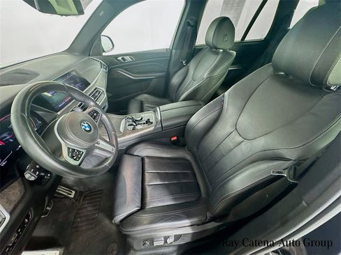 Used 2019 BMW X5 xDrive40i w/ M Sport Package image 21