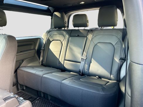 New 2025 Land Rover Defender 90 V8 image 14