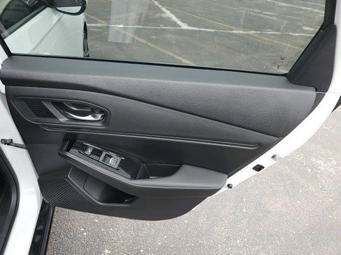 Used 2023 Honda Accord Touring image 17