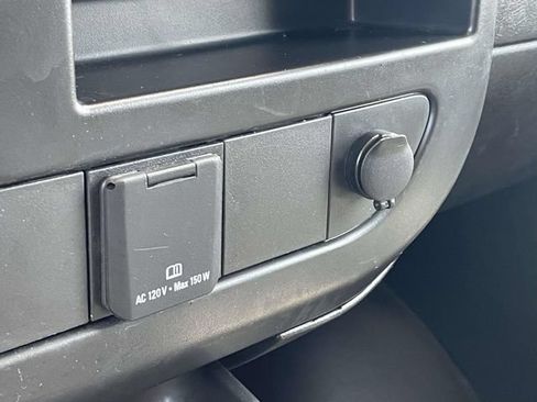 Used 2025 Chevrolet Express 2500 w/ Driver Convenience Package RWD image 27