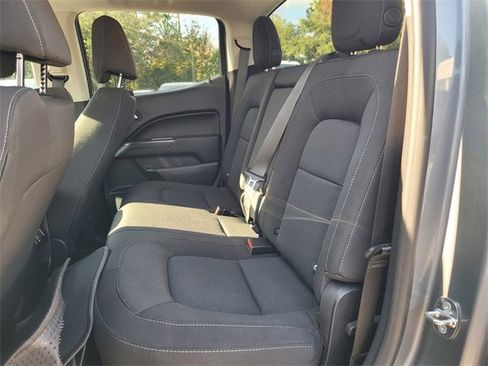 Used 2022 Chevrolet Colorado LT image 13