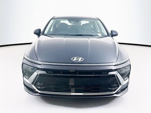 Used 2025 Hyundai Sonata SEL image 2