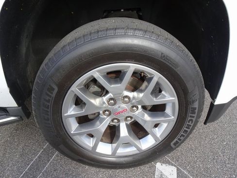 Used 2016 GMC Yukon SLT w/ Open Road Package image 41