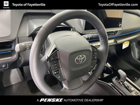 Used 2026 Toyota Prius Plug-In Hybrid FWD image 26