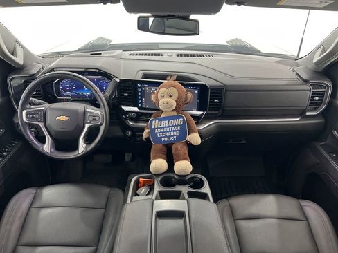 Used 2024 Chevrolet Silverado 2500 LTZ image 18