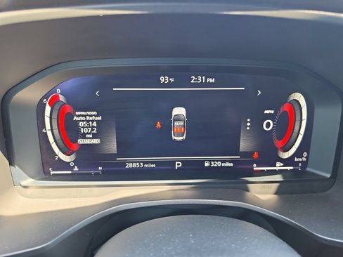 Used 2023 Nissan Rogue Platinum w/ Platinum Premium Package FWD image 17