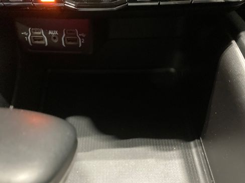 Used 2021 Dodge Durango SXT image 28