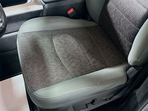 Used 2018 RAM 1500 Outdoorsman image 19