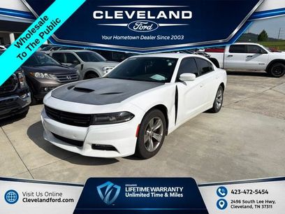 Used 2017 Dodge Charger SXT