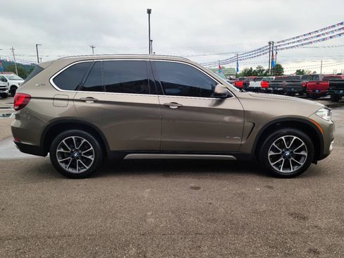 Used 2017 BMW X5 xDrive40e AWD/4WD image 21