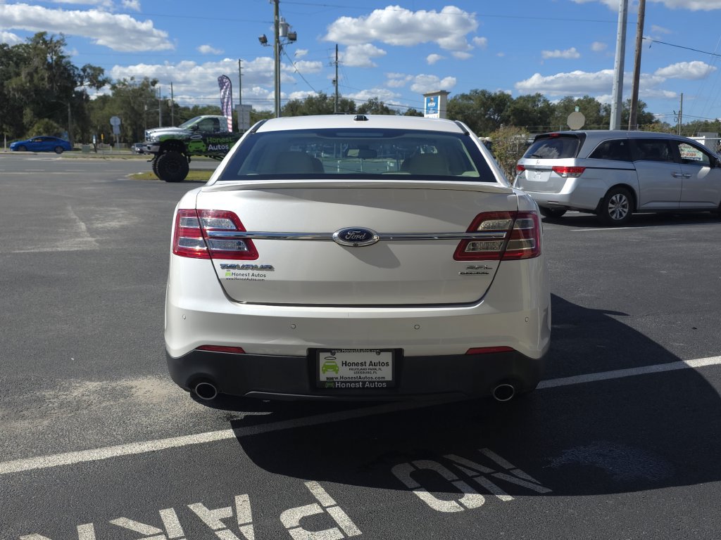 Used 2015 Ford Taurus SEL w/ Equipment Group 201A FWD image 7
