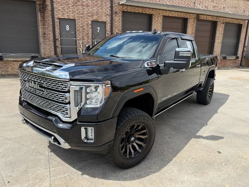 Used 2021 GMC Sierra 3500 Denali w/ Denali Ultimate Package image 2