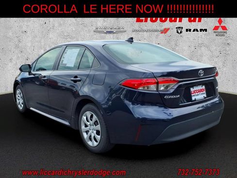 Used 2024 Toyota Corolla LE FWD image 4