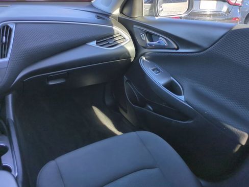 Used 2024 Chevrolet Malibu LT image 16