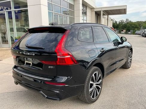 Certified 2024 Volvo XC60 B5 Plus w/ Protection Package Premier AWD/4WD image 10