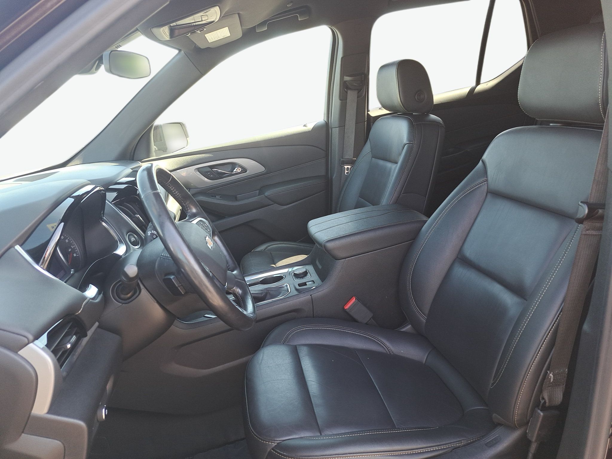 Used 2022 Chevrolet Traverse LT AWD/4WD image 16