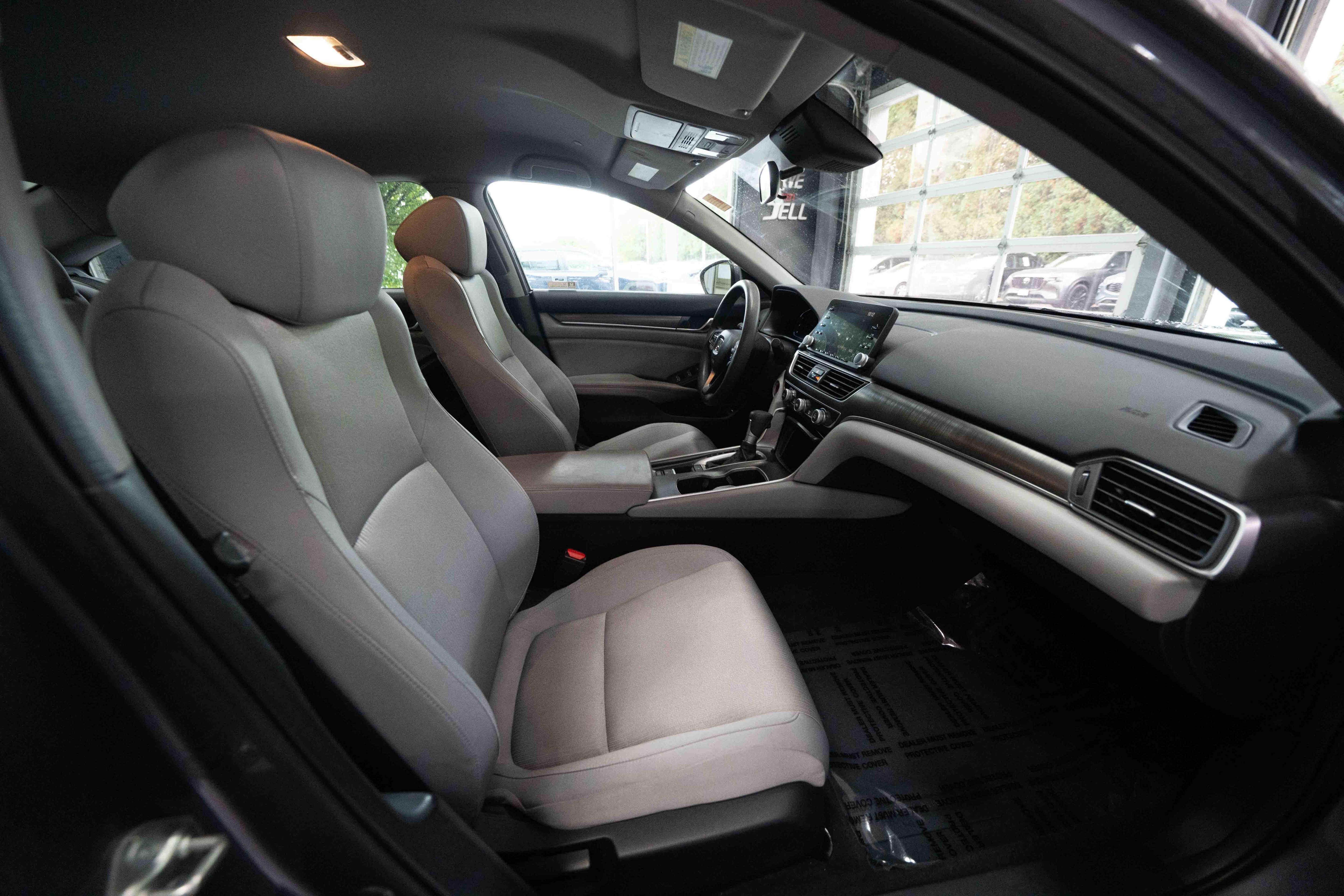 Used 2018 Honda Accord LX image 26