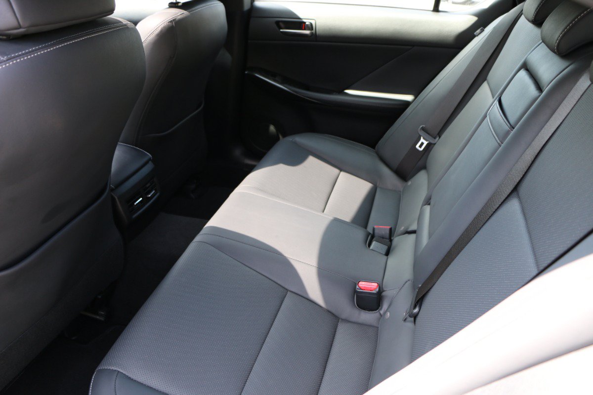 Used 2023 Lexus IS 300 w/ Premium Package RWD image 33