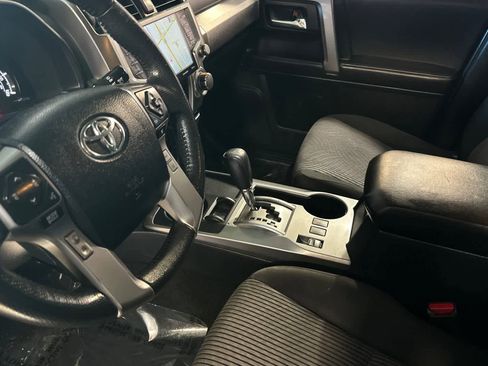 Used 2022 Toyota 4Runner SR5 RWD image 12