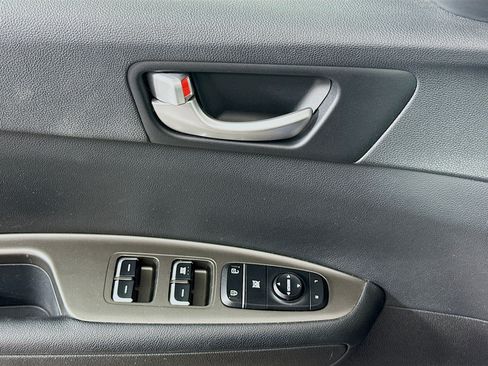 Used 2019 Kia Optima LX FWD image 15